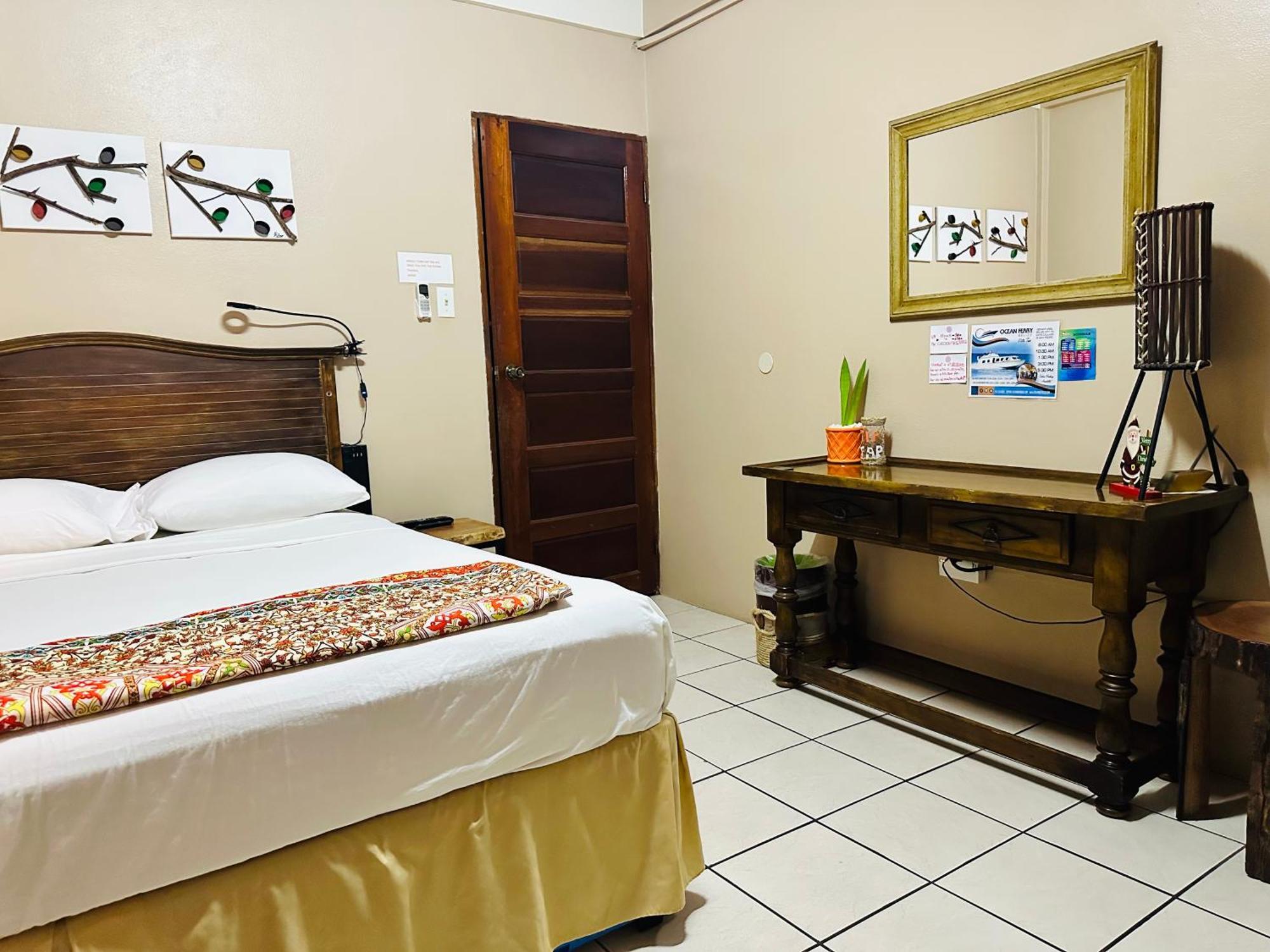 City Garden Apartment Belize City Eksteriør billede